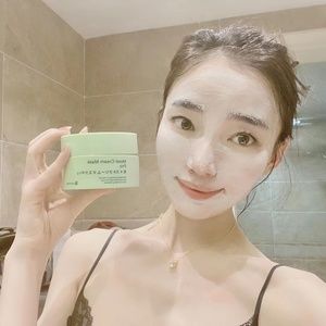 Moist cream mask